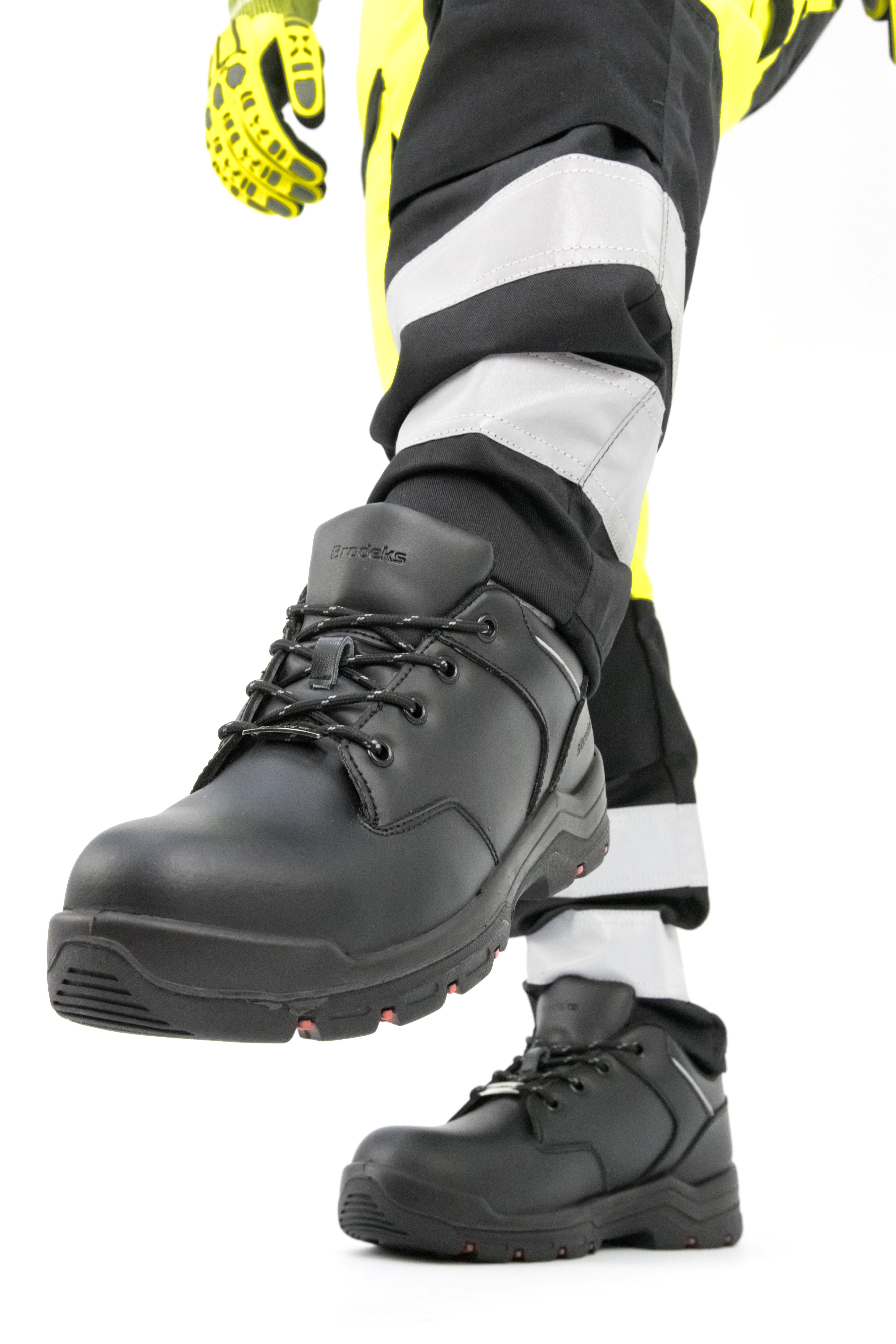 Ботинки мужские Brodeks Alpha, черный