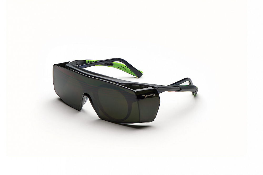 Очки защитные открытые UNIVET 5X7.01.11.50